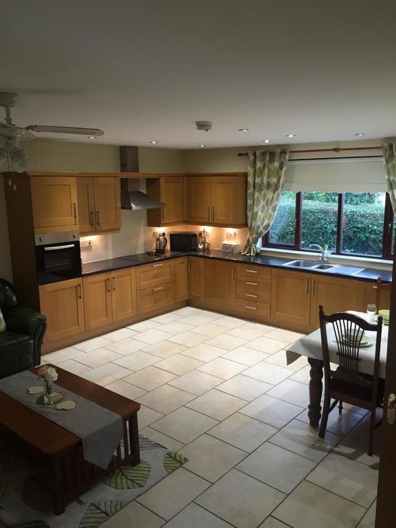 Meadowville Self-Catering Cushendall Bagian luar foto