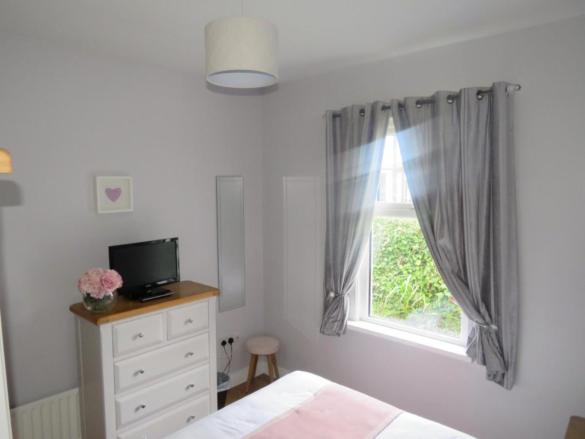 Meadowville Self-Catering Cushendall Bagian luar foto